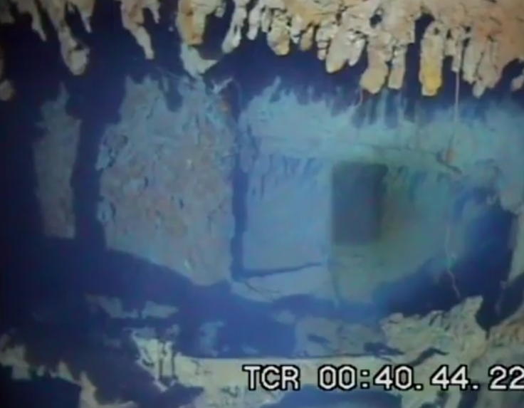 Grand Staircase - Wreck of Titanic - James Cameron 2005